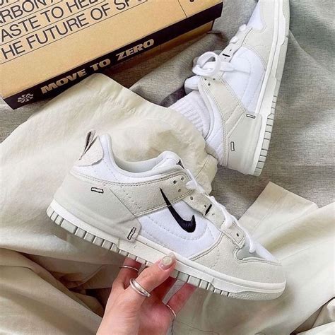 Buy Wmns Dunk Low Disrupt 2 Pale Ivory